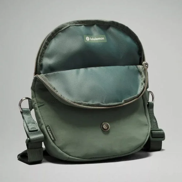 Lululemon All Night Festival Crossbody Micro Belt Bag 2L - Forest Green Army - Picture 3 of 9